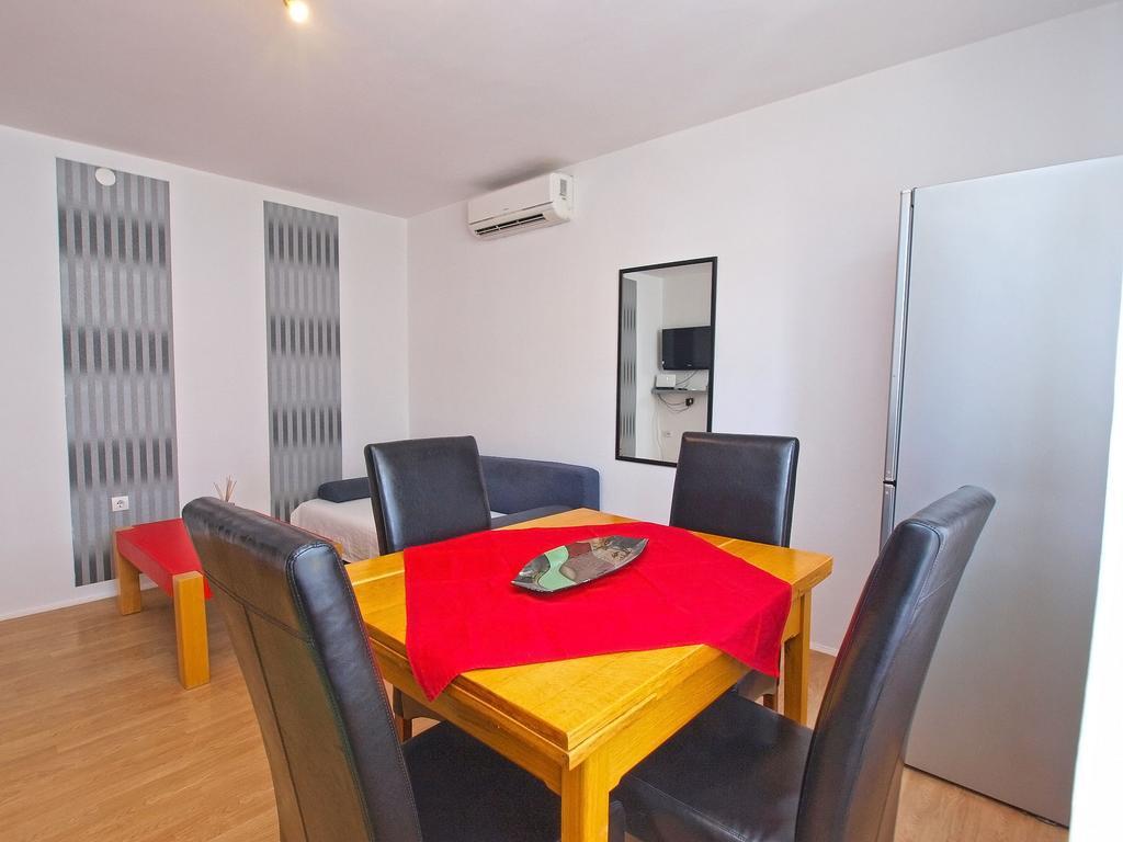 Apartments Elda 1470 Fazana Luaran gambar